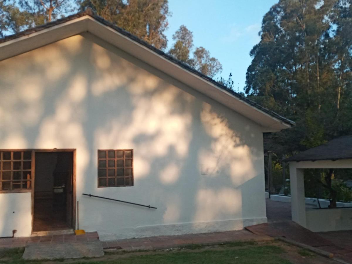 Quinta Los Eucaliptos Hotel Quito Ngoại thất bức ảnh