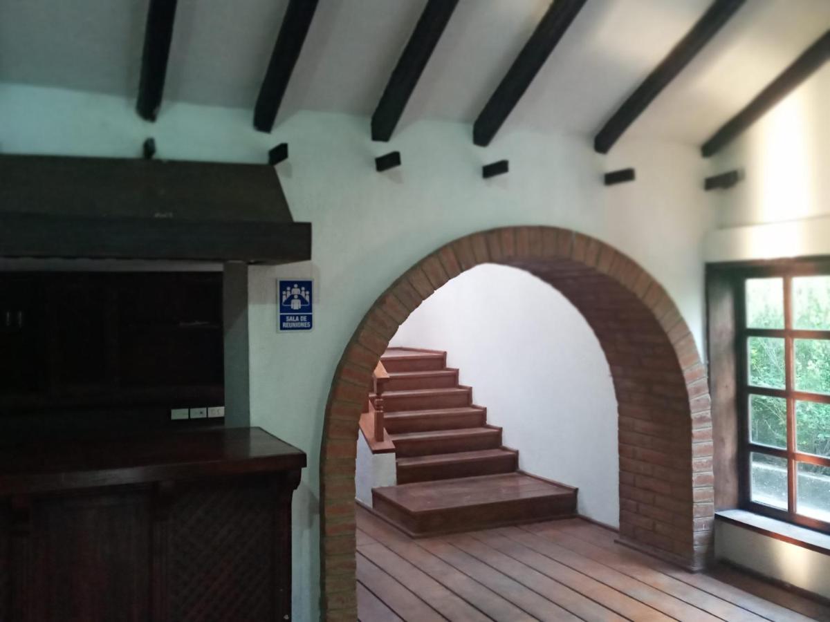 Quinta Los Eucaliptos Hotel Quito Ngoại thất bức ảnh
