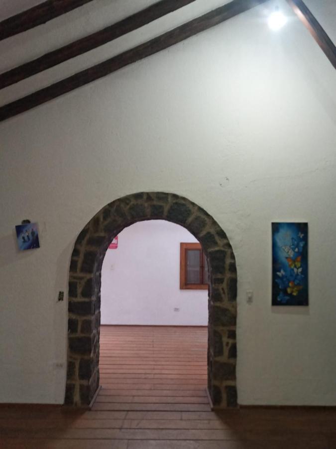 Quinta Los Eucaliptos Hotel Quito Ngoại thất bức ảnh